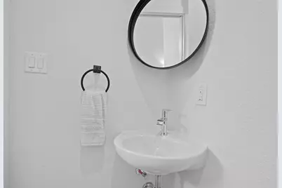 5806 Sutherlin Road, Austin, TX 78723 - Photo 24