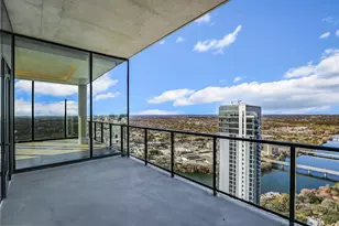 610 Davis St, Austin, TX 78701 - Photo 2