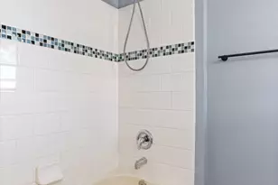 13205 Bourbon St, Austin, TX 78727 - Photo 14