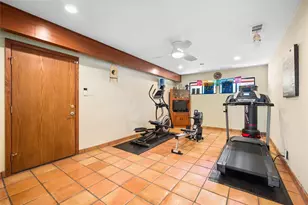 300 Sycamore Valley Rd, Dripping Springs, TX 78620 - Photo 20