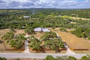 300 Sycamore Valley Rd, Dripping Springs, TX 78620 - Photo 2