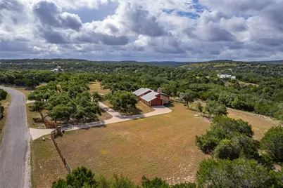 300 Sycamore Valley Road, Dripping Springs, TX 78620 - Photo 2