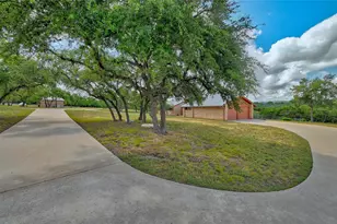300 Sycamore Valley Rd, Dripping Springs, TX 78620 - Photo 6