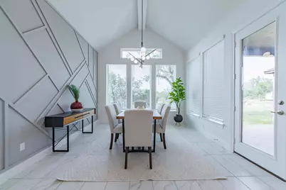 101 Woodstock Circle, Spicewood, TX 78669 - Photo 2