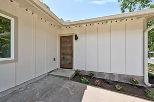 4803 Broadhill Dr, Austin, TX 78723 - Photo 4