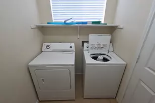 204 Ruby Lake Dr, Kyle, TX 78640 - Photo 20