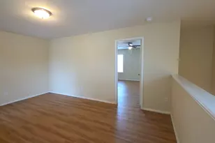 204 Ruby Lake Dr, Kyle, TX 78640 - Photo 8