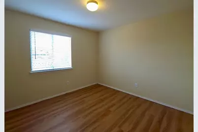 204 Ruby Lake Drive, Kyle, TX 78640 - Photo 18