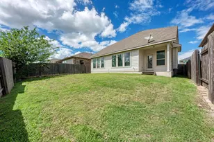 284 Everglade Dr, Buda, TX 78610 - Photo 36