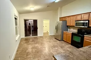 1018 Gentry Dr, Leander, TX 78641 - Photo 4