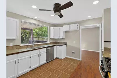 900 Oakcrest Circle, Cedar Park, TX 78613 - Photo 14