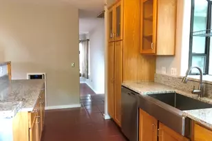 2202 East Side Dr, Austin, TX 78704 - Photo 8