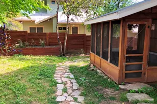 2202 East Side Dr, Austin, TX 78704 - Photo 26