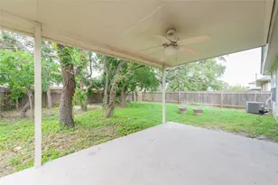 2813 Adelen Ln, Round Rock, TX 78664 - Photo 18