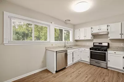 9402 Marsh Drive, Austin, TX 78748 - Photo 10