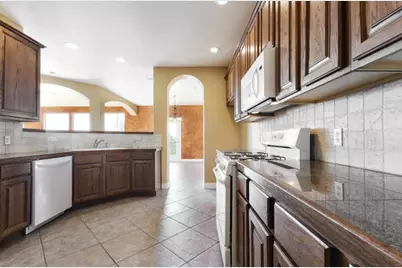 3839 Laurel Ridge Drive N, Round Rock, TX 78665 - Photo 10