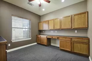 3839 Laurel Ridge Dr N, Round Rock, TX 78665 - Photo 10
