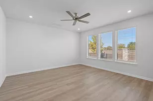 2202B Cornfield Dr, Pflugerville, TX 78660 - Photo 12