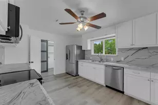 1002 S Pierce St, Burnet, TX 78611 - Photo 10