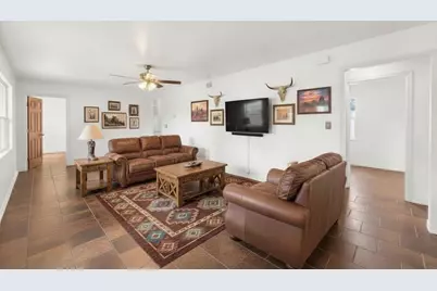 1002 S Pierce Street, Burnet, TX 78611 - Photo 6