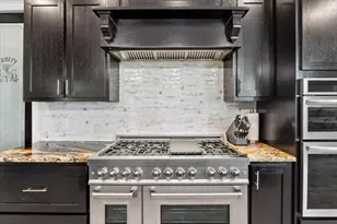 10940 Wedel Cemetery Rd, Rogers, TX 76569 - Photo 10