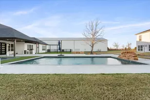 10940 Wedel Cemetery Rd, Rogers, TX 76569 - Photo 30