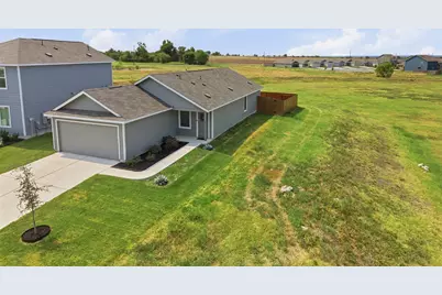 171 Cattle Queen Road, Jarrell, TX 76537 - Photo 36