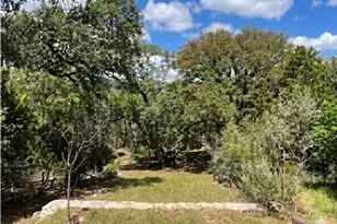 205 Homestead Rd, Kyle, TX 78640 - Photo 10