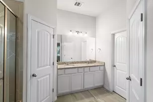 309 Lewisville Ln, Leander, TX 78641 - Photo 16