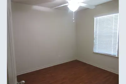 2804 Crystal Circle #A, Taylor, TX 76574 - Photo 2