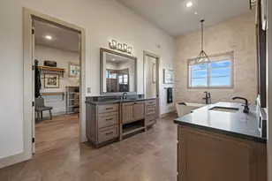 176 Inspiration Loop, Fredericksburg, TX 78624 - Photo 14
