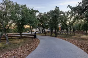 176 Inspiration Loop, Fredericksburg, TX 78624 - Photo 26