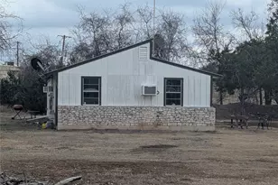 111 Rose Dr, Dripping Springs, TX 78620 - Photo 12