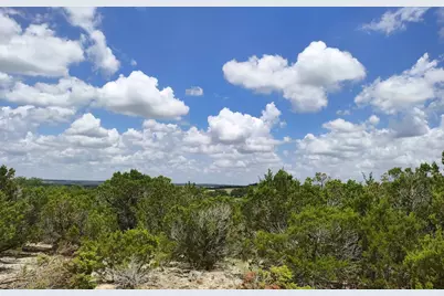 131 Spur 440, Florence, TX 76527 - Photo 6
