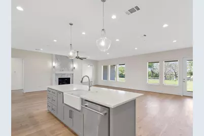 226 Hydrangea Drive, Smithville, TX 78957 - Photo 6