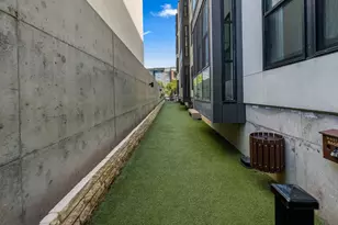 800 Embassy Dr, Austin, TX 78702 - Photo 26