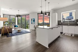 800 Embassy Dr, Austin, TX 78702 - Photo 1