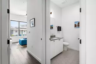 800 Embassy Dr, Austin, TX 78702 - Photo 14