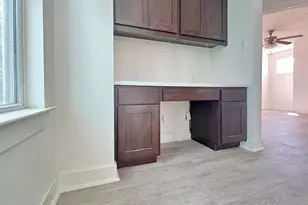 1812 Carlson Dr, Austin, TX 78741 - Photo 12
