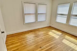 589 N Chambers St, Giddings, TX 78942 - Photo 8