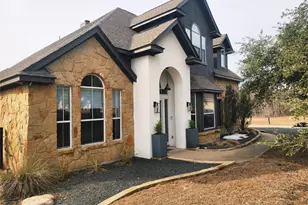 152 Silver Hawk Ct, Dripping Springs, TX 78620 - Photo 1