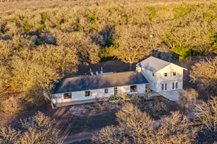 510 Thousand Oaks Dr, Cedar Creek, TX 78612 - Photo 1