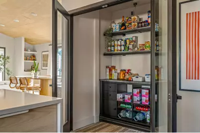 510 Thousand Oaks Drive, Cedar Creek, TX 78612 - Photo 8