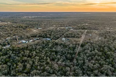 510 Thousand Oaks Drive, Cedar Creek, TX 78612 - Photo 28