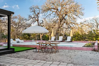 510 Thousand Oaks Drive, Cedar Creek, TX 78612 - Photo 20