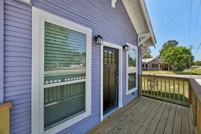719 W 3rd Street, Taylor, TX 76574 - Photo 4