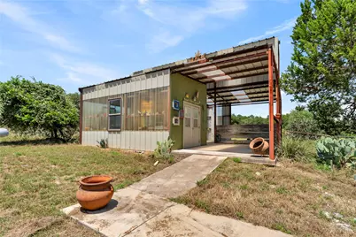 150 Pecan 2, Florence, TX 76527 - Photo 30