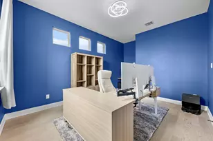 406 Bluejack Wy, Hutto, TX 78634 - Photo 4