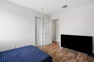 114 Creston St, Hutto, TX 78634 - Photo 18