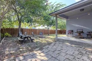 114 Creston St, Hutto, TX 78634 - Photo 22